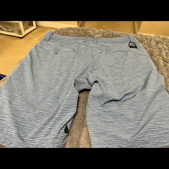 Volcom Board shorts - Picture 3 of 3